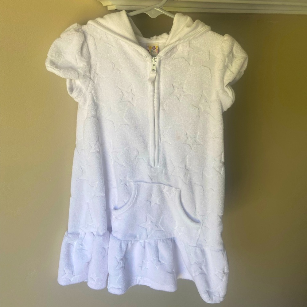 Sweet Ivy White Star swimsuit coverup Sz 4